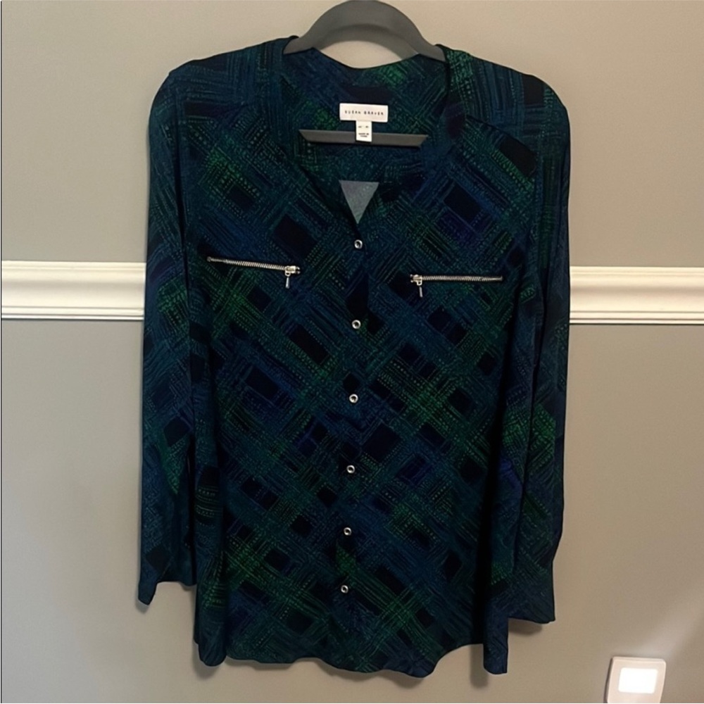 Susan Graver Black and Green Plaid Top
